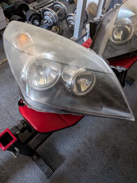 Reflektor Opel Astra H, komplet L+P