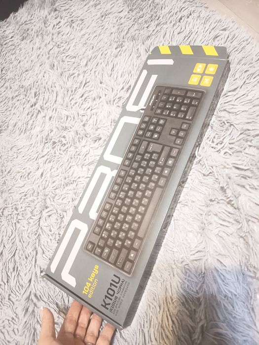 Клавіатура нова ,