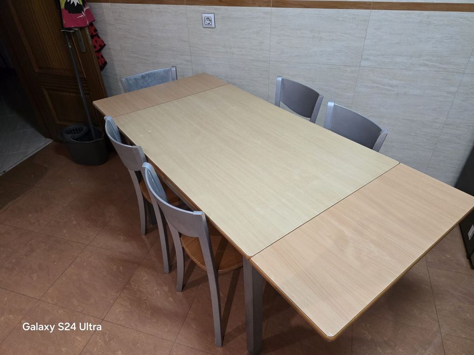 Mesa de cozinha Extensível com conjunto de 6 Cadeiras 149