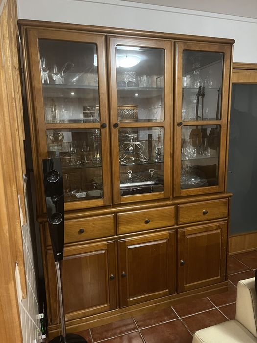 Móvel de Sala em madeira