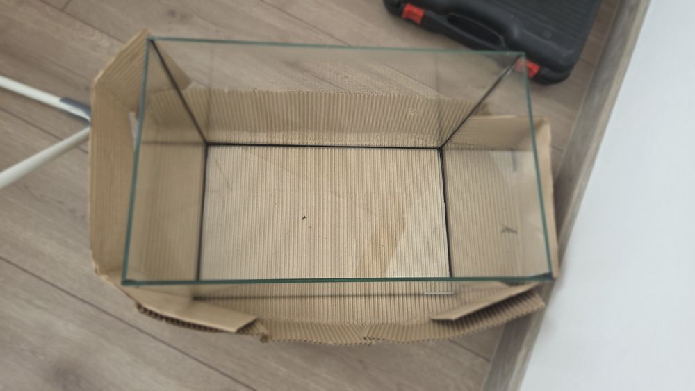 Продам акваріум 30 л, був у використанні