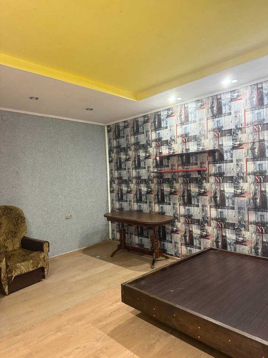 Продаж однокімнатної квартири на вул. Любечська