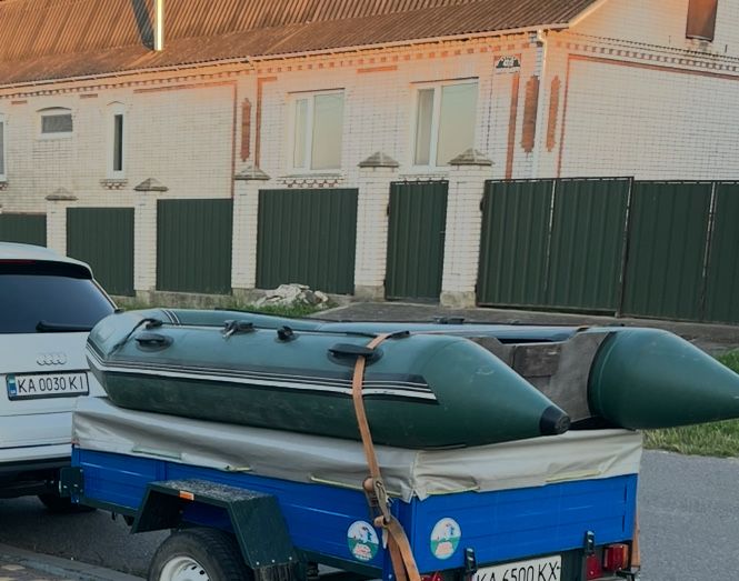 Лодка BARK BT 290C б.у