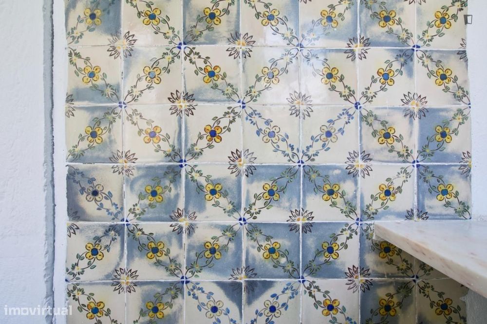 Quarto - localizado em São Bento Lisbon