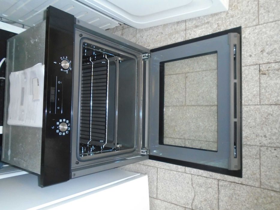 Forno elétrico de encastrar Balay FD 9910