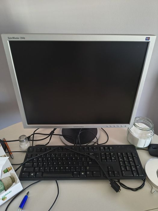 Samsung SyncMaster 204B  monitor 15kHz do retro Amiga 1600x1200
