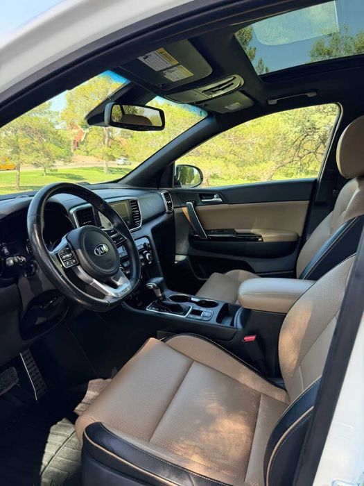 Kia Sportage      2020