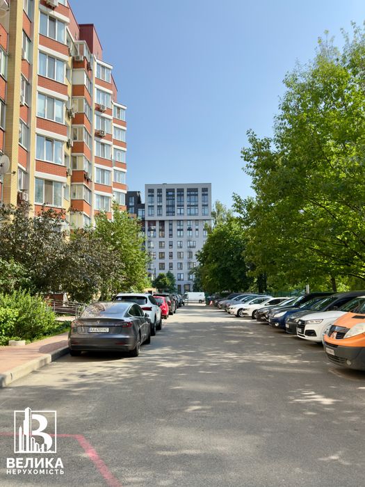 Продаж приміщення офіс метро Нивки Салютна Файна таун Київ