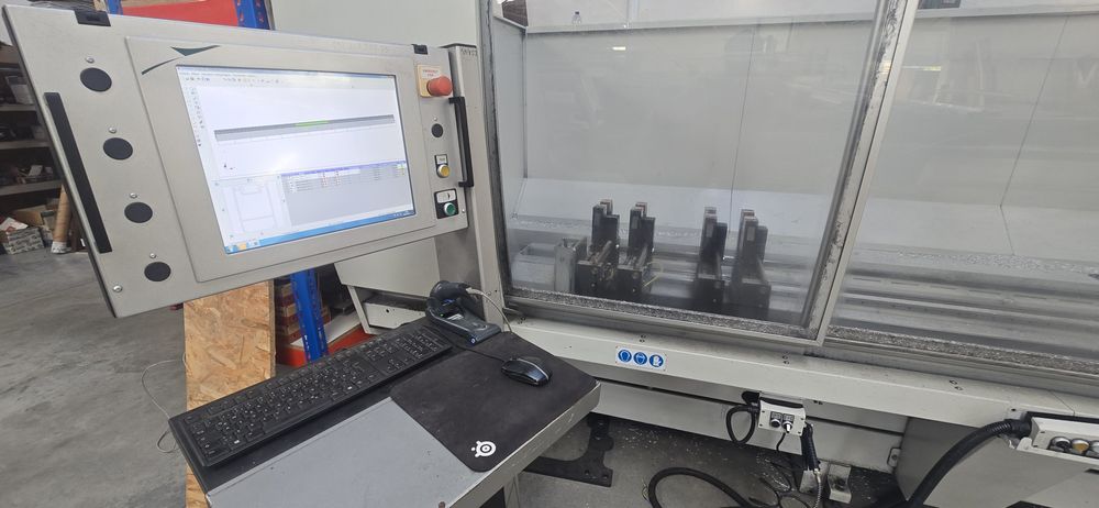 Centro de trabalho Alumínio Fom Industrie