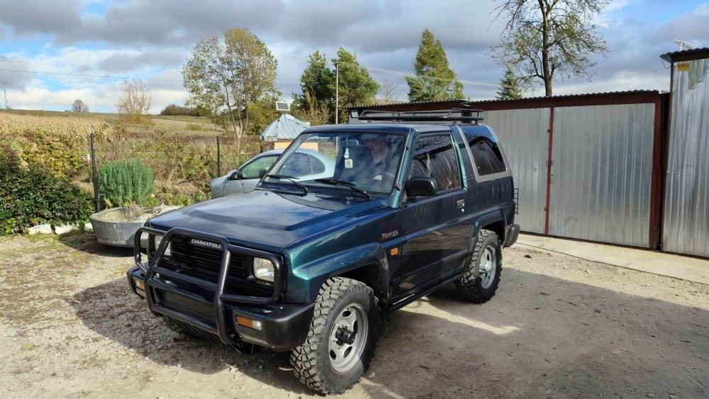 Sprzedam Daihatsu Feroza