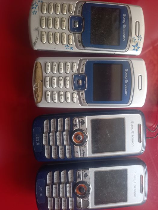 Мобильные телефоны  лот