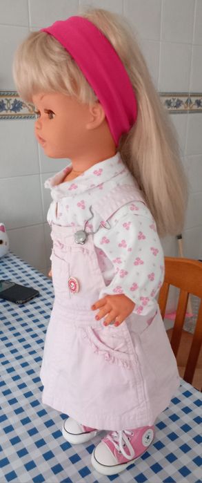 BONECA BONITA E ANTIGA,BRINCAR OU COLECIONAR.Casa,Quarto,Sala,Colecção