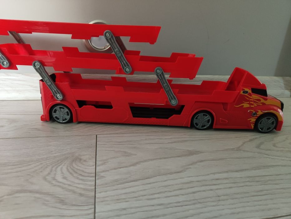 Laweta hot wheels