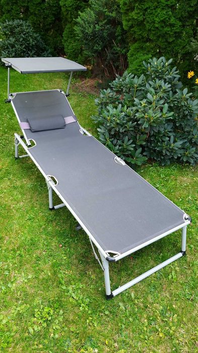 Leżak turystyczny / łóżko turystyczne z daszkiem
