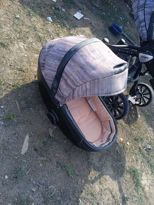 Продам коляску 2в1