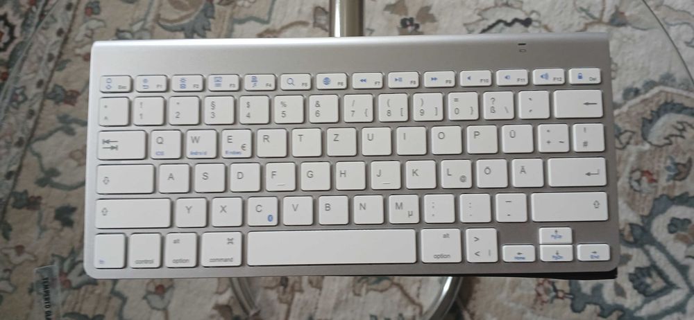 Klawiatura Aplic na bluetooth.