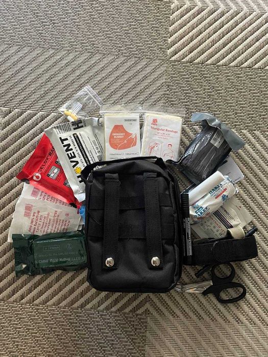 Аптечка чорна Новая Аптечка тактисеская большая черная