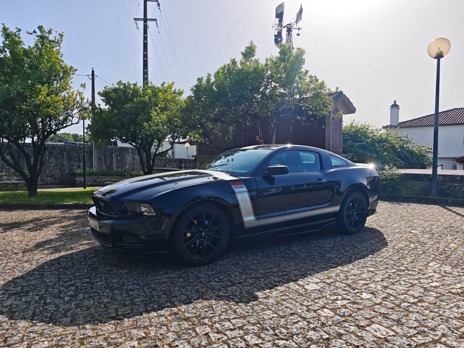 Ford Mustang GT 3.7
