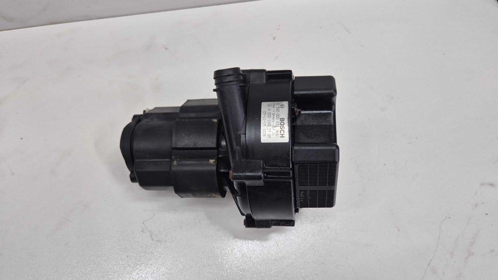 Pompa powietrza wtórnego Mercedes 2.6 V6 W211 S211 Klasa E 240