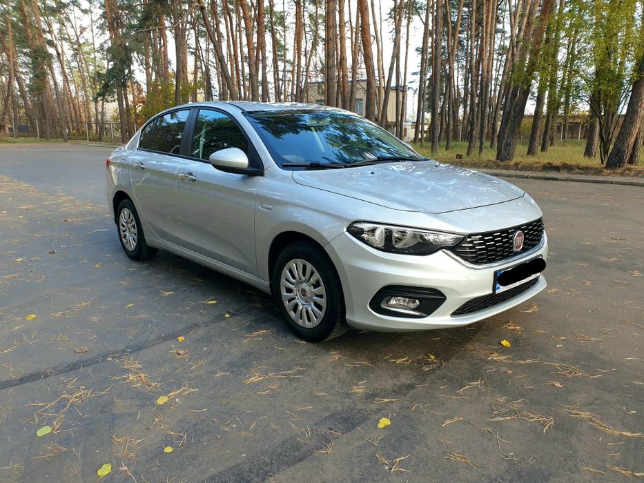 Fiat Tipo 2019p в гарній комплектації, один власник з автосалону. В ідеально збереженому стані без ДТП в рідній фарбі. Двигун 1.4 MPI  Газ/Бензин. Вся сервісна історія автомобіля від дня покупки в наявності.