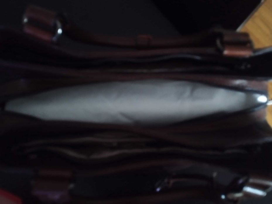 Carteira de senhora em pele castanha Marta Ponti