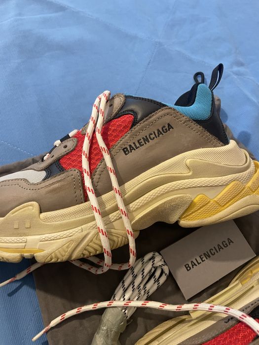 Balenciaga triple S