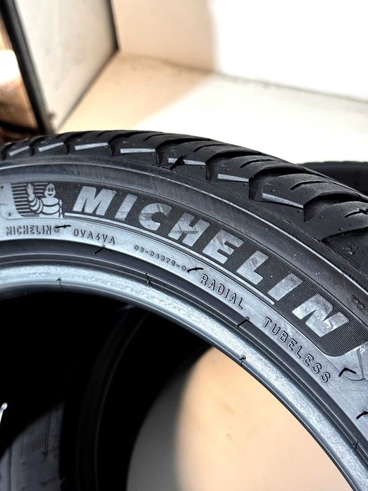 Pneus Michelin CrossClimate 2 - 225/45/18 - Como NOVOS