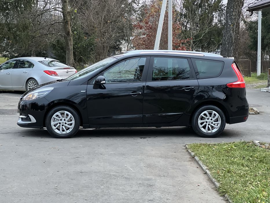 Терміново!Renault Grand Scenic!