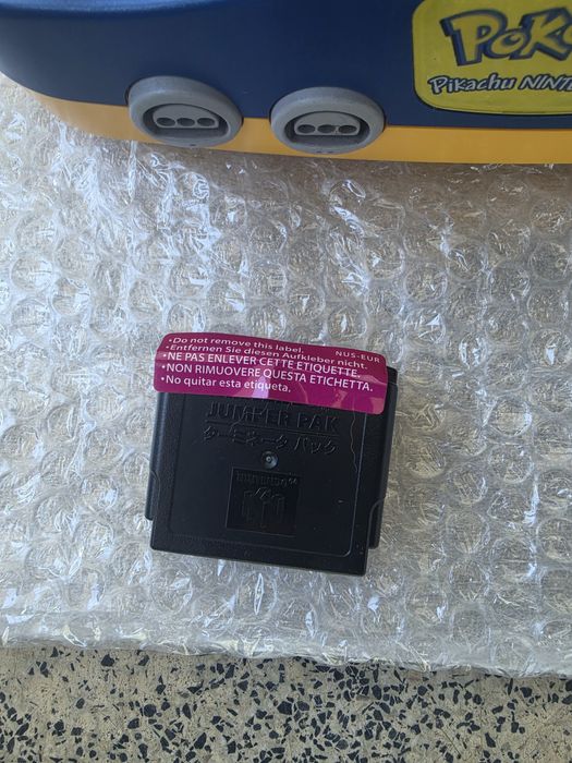 Nintendo 64 Versão Pikatchu