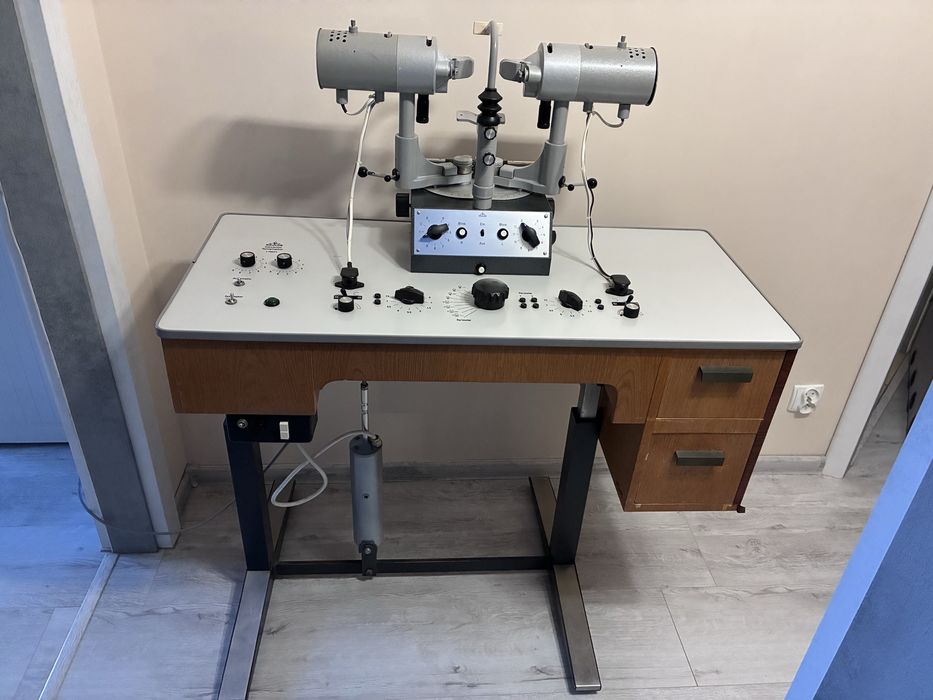 Synoptofor Oculus ze stolem + bogaty zestaw obrazków