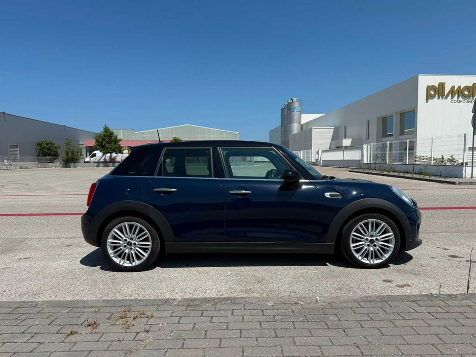 Mini Cooper D Auto 5 Portas - Nacional