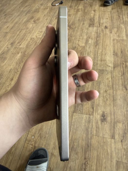 Продам самсунг s25 ultra