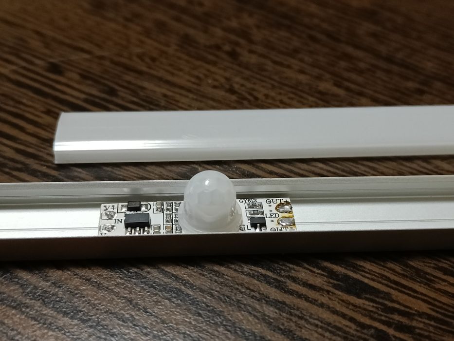 Инфракрасный датчик движения, PIR для светодиодных лент