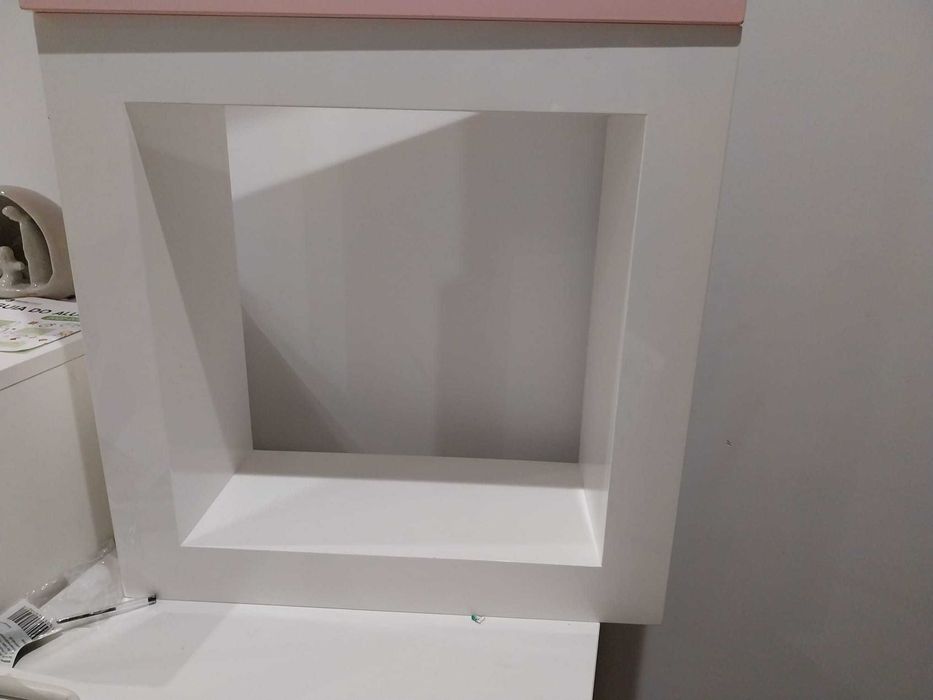 cubos lacados , branco e rosa