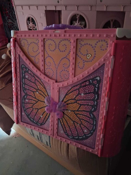 Vendo brinquedos de menina
