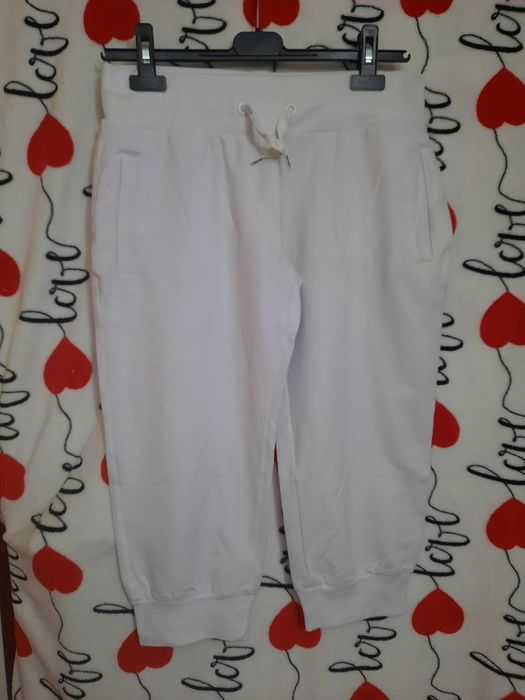 Calções de treino.
Usados poucas vezes.