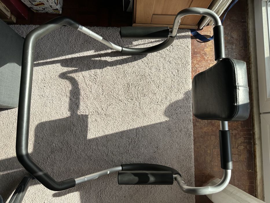 Aparelho de Abdominais com Apoio de Cabeça / Ab Roller