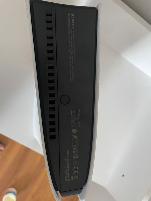 Play Station 5 slim 825gb