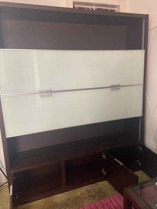 Armário com vidro espelhado NEGOCIÁVEL