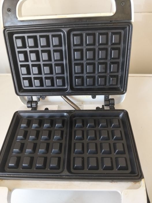 Máquina de fazer wafles molinex