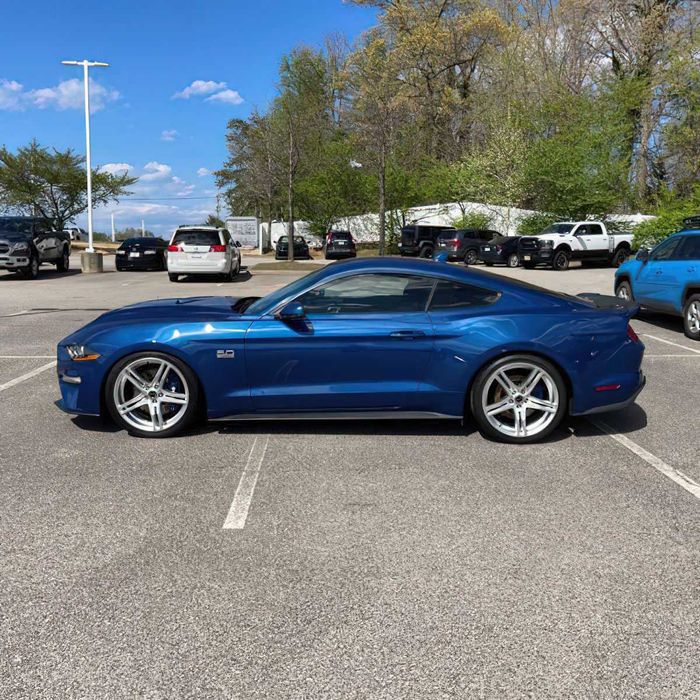 Ford Mustang GT Premium      2023