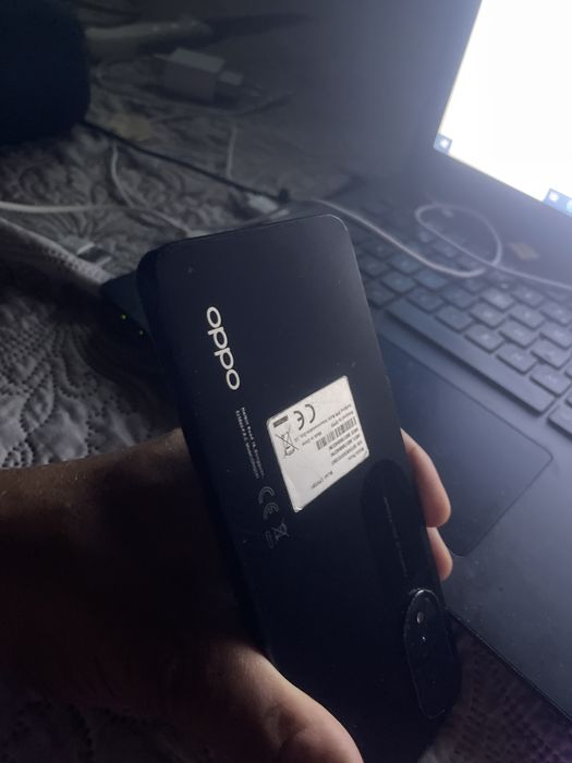 Telemovel oppo e muito bom estado