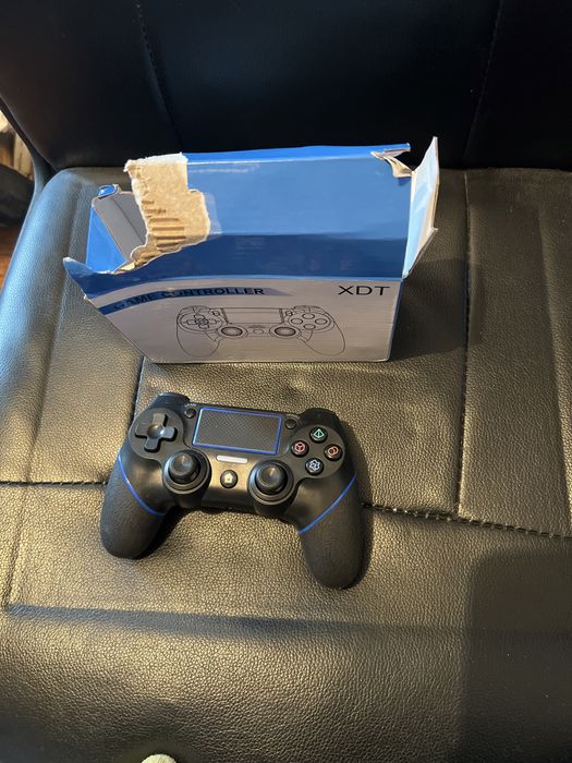 Pad bezprzewodowy do PS 4