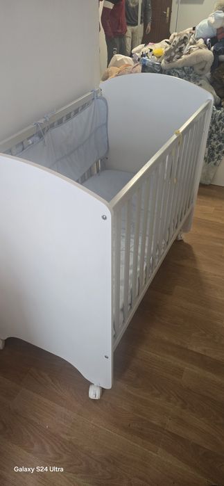 Cama de bebe como nova