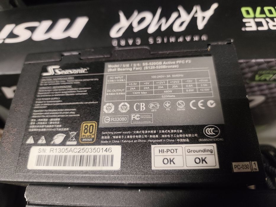 Блок живлення для ПК Seasonic SS-520GB 80+BRONZE 520Watt (8+8)PIN GPU