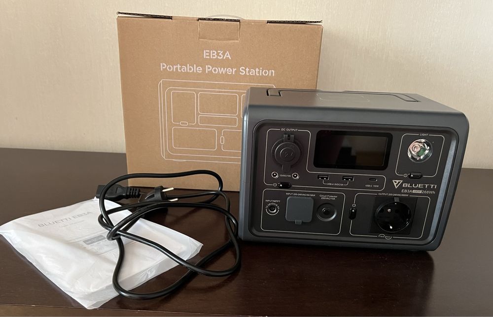 Портативная зарядная станция Bluetti EB3A 600W/268Wh