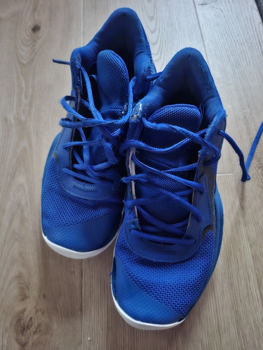 Buty do koszykówki siatkówki under armour 39