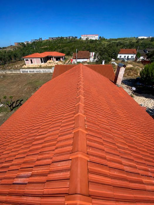 Remodelações gerais/telhados/jardins