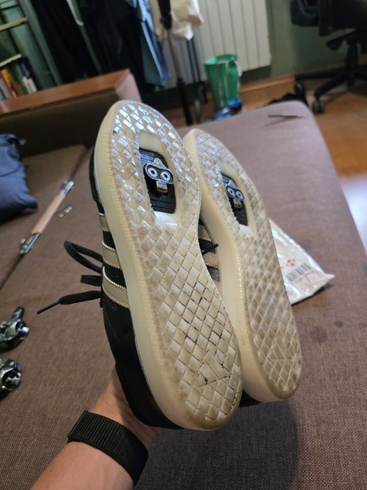 Adidas Velosamba 46 р.