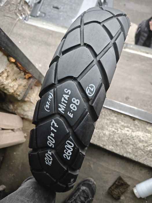 Мотошина резина эндуро пара 90/90 R21 120/90 130/80 R17 на Трансальп